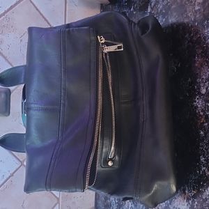 Purse back pack leather